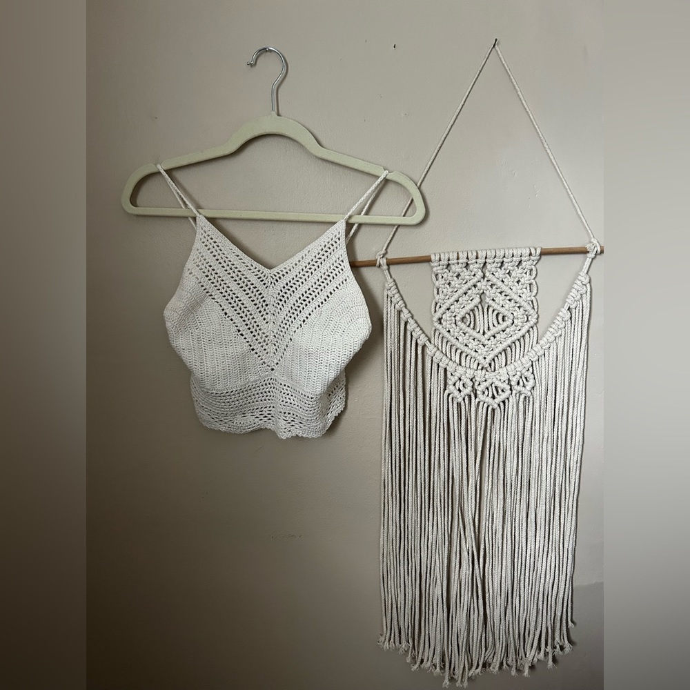 Forever 21 crotchet tank